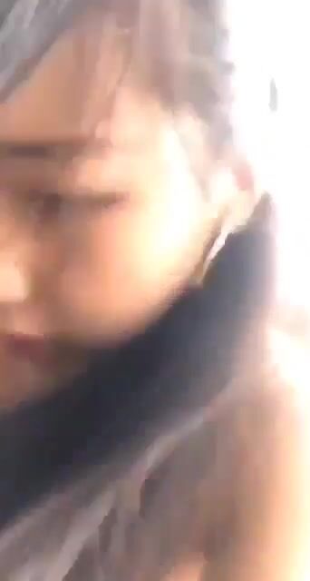 Siêu phẩm loli non tơ chịch public ngoài công viên