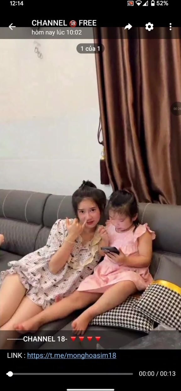 ĐÊM NỨNG QUÁ RA NHÀ TẮM THỦ DÂM