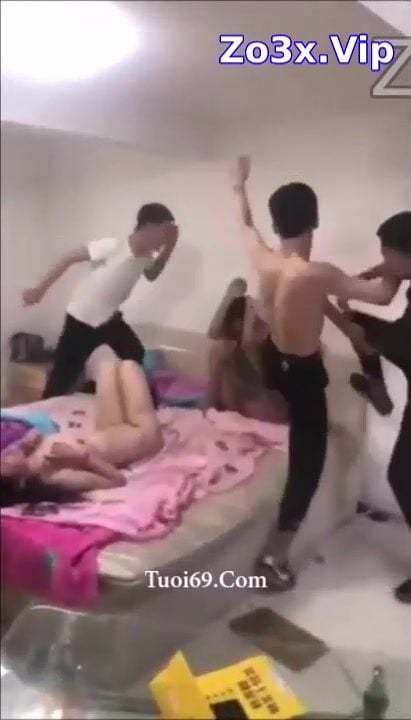 Đánh ghen xong cho giang hồ hiếp dâm luôn tại chỗ kinh vll