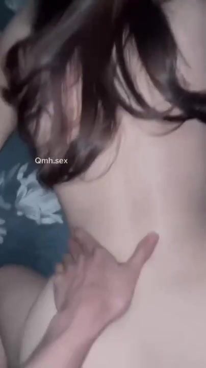 cô bạn thân vừa thất tình rủ 2 thằng bạn some tập thể để giải tỏa nỗi buồn