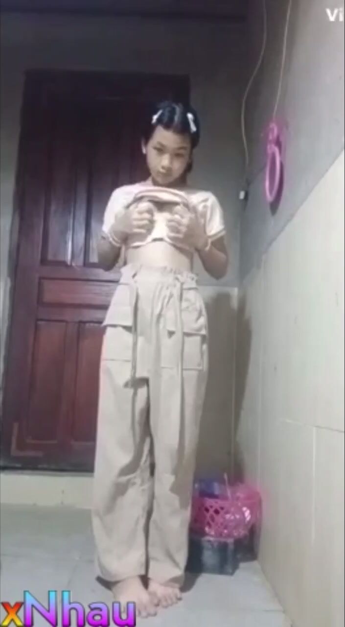 Ngọc Bích siêu dễ thương :3