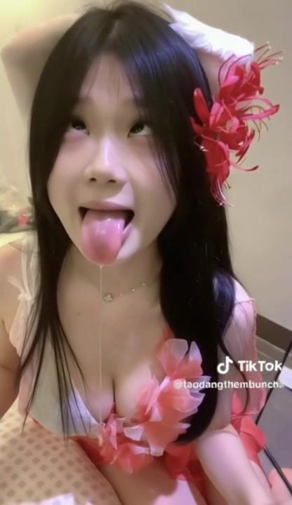 AI lột đồ, để dưới mô tả nhé anh em