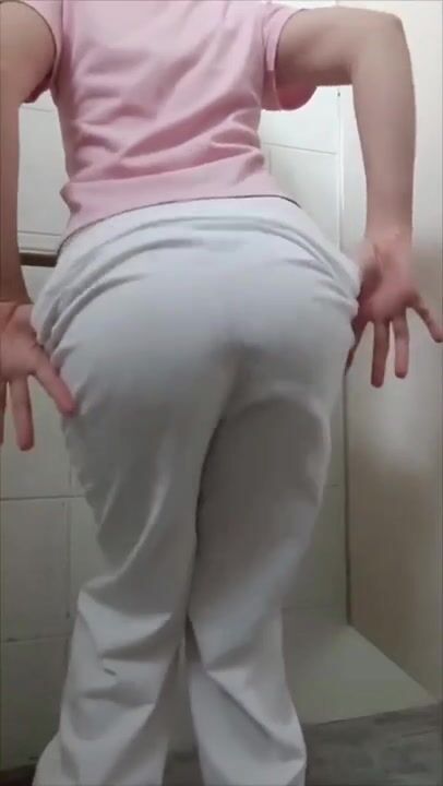 nữ sinh áo dài Việt Nam thudam với concu giả cực mê!!