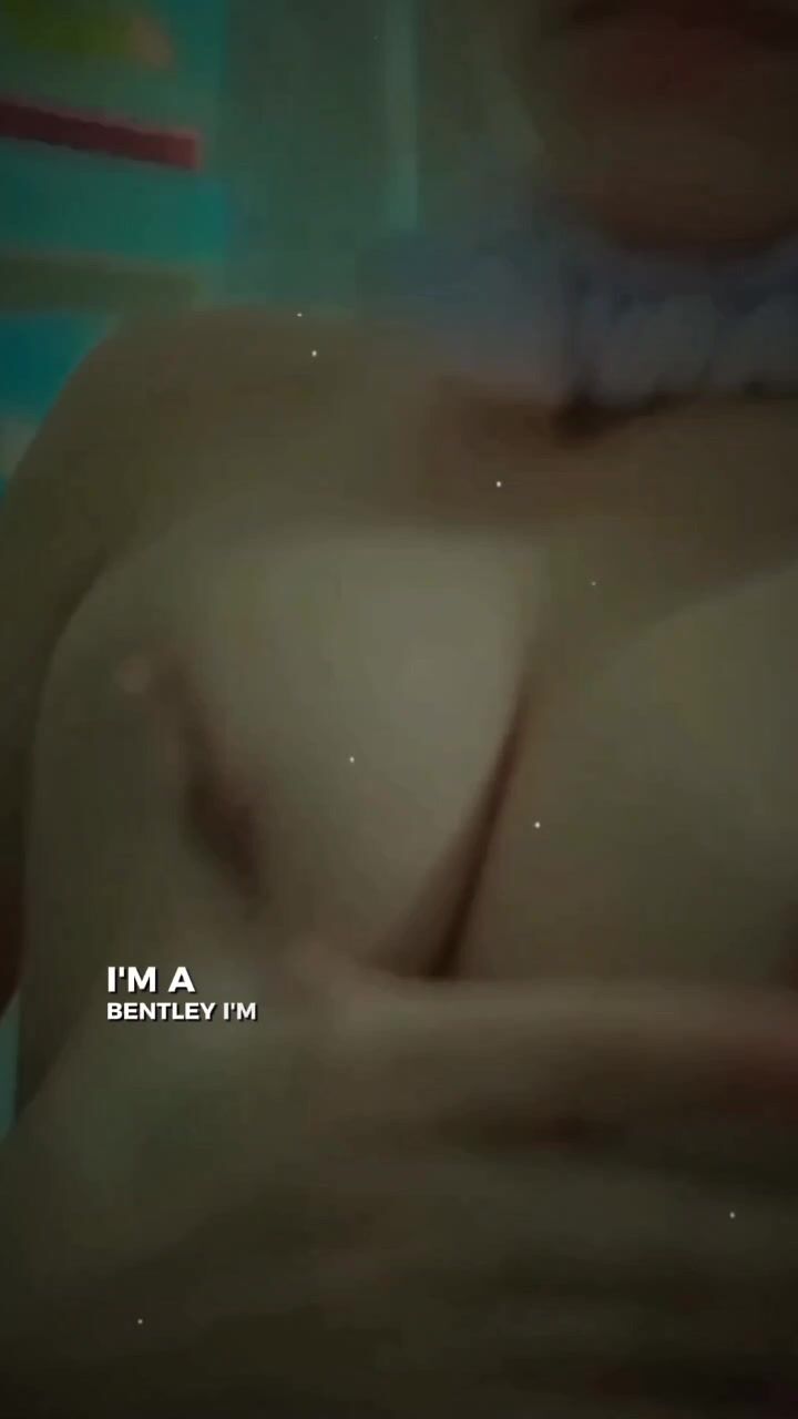 Lớp 11 mà nỗi thất căng đét thế kia mà 🌚😋