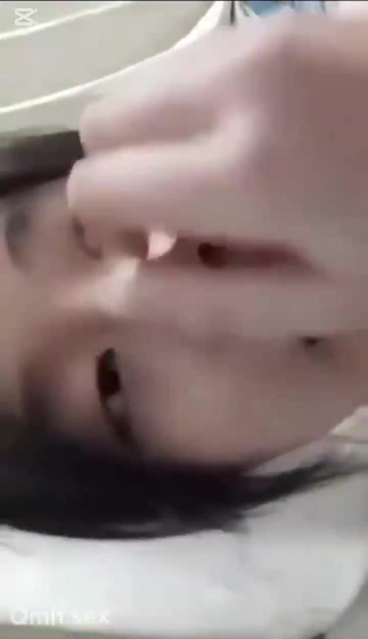 Học sinh ngoan xinh gái