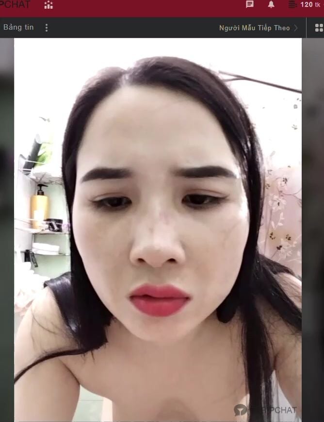 okleotina tắm phun nước , chổng mông full boby