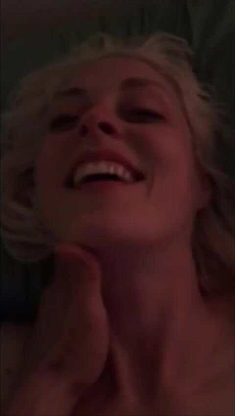 Chịch nữ diễn viên bộ phim " Mẹ Rồng" nổi tiếng