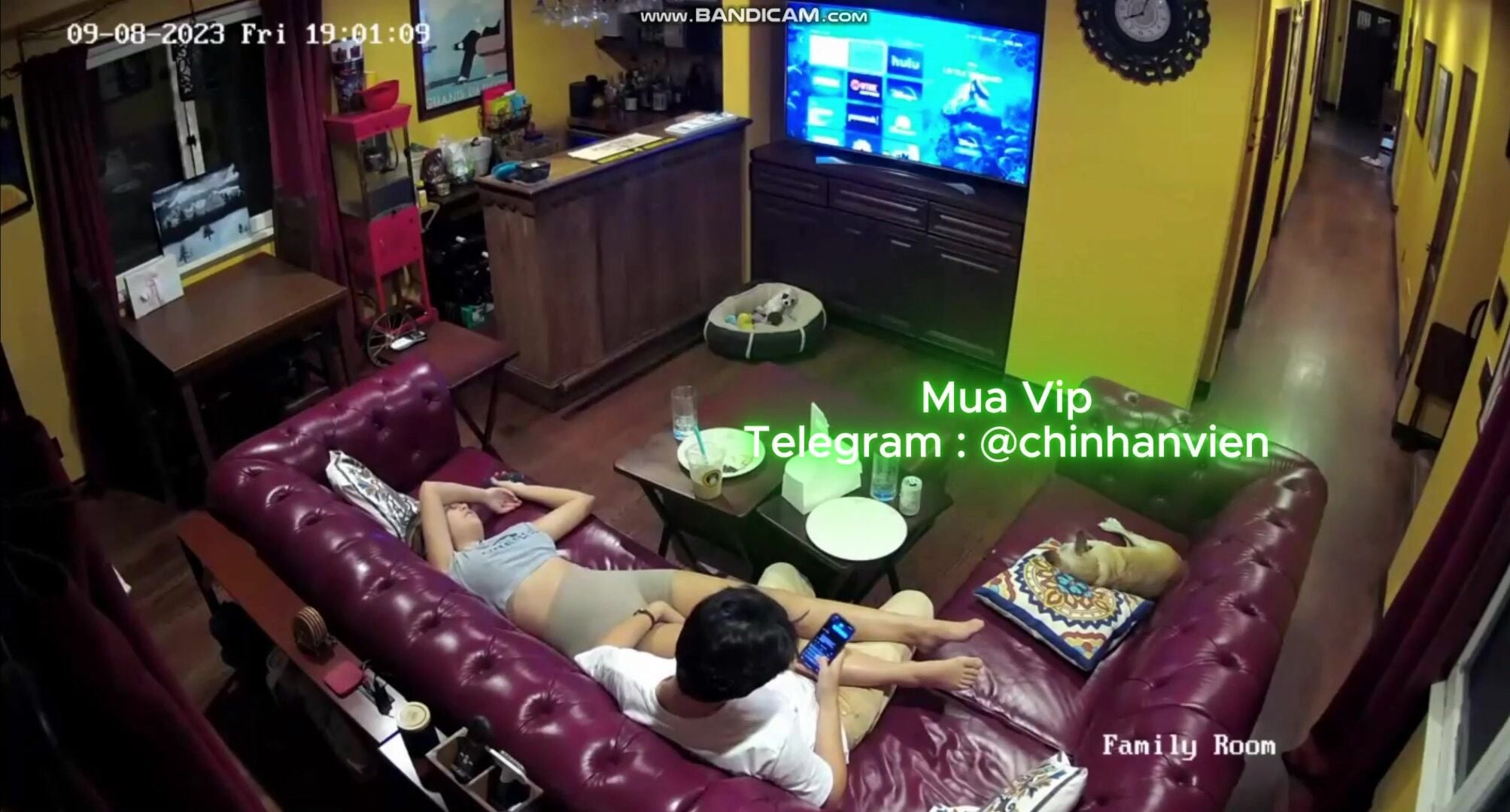 Hack camera Mẹ kế làm tình với con chồng 2