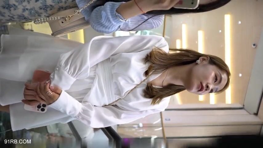 Đi quay lén chem chép phát hiện máy rung từ xa 3