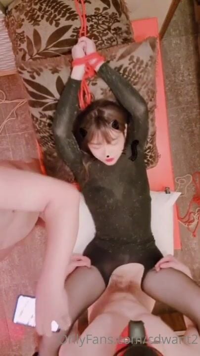 Layboy. Mira table - Korean, Tranny, Shemale Porn