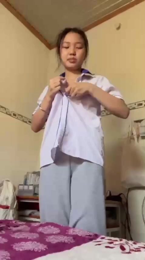 u là trời bé Thảo love10 mà múp quá ae ơi cỏ n,on mơn mởn mới lớn mà d,amduc quá ????????