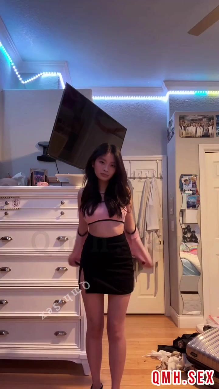 [Hot] Hoa khôi Cao Thị Lê Miss Tampa sinh viên đại học năm 2 Florida ba que yêu chú đ