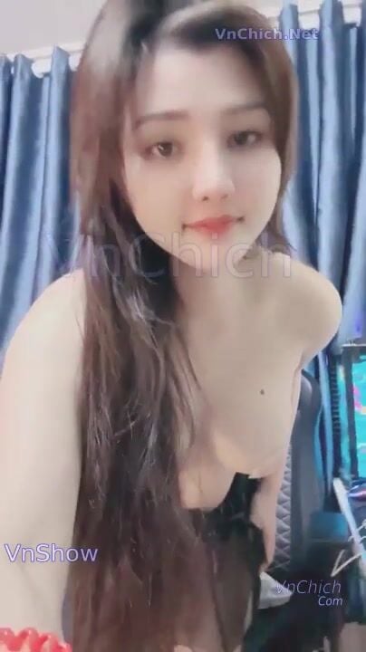 Video Sex Live Lam Only Livestream lắc đít show lồn vú cực ngon - Clip Live Sex Idol