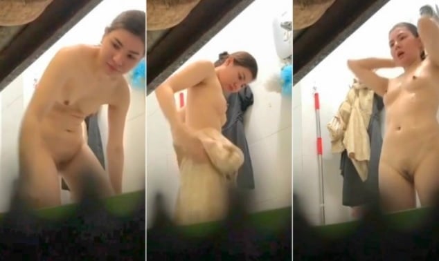 Quay lén chị gái hàng xóm mặc lọt khe tắm