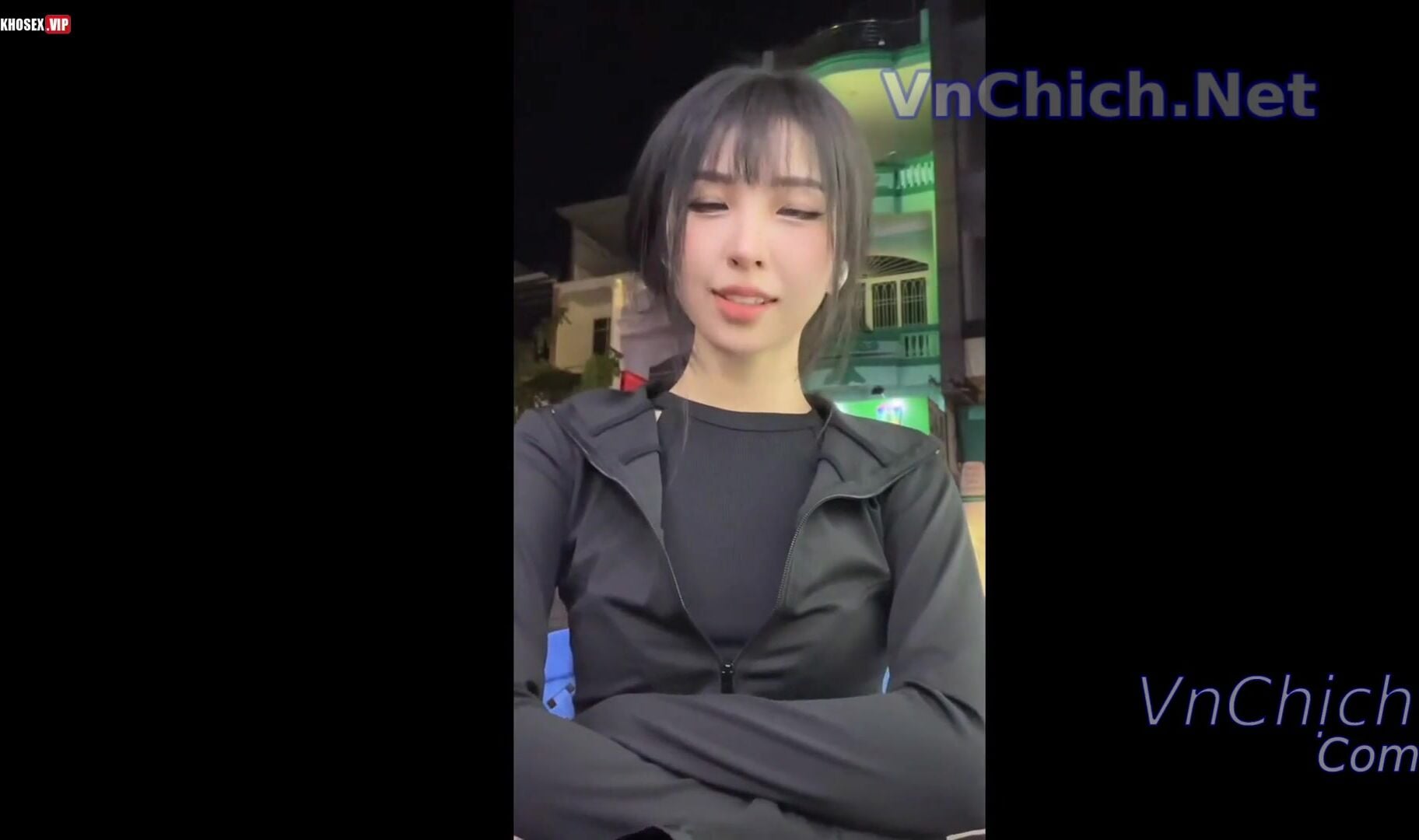 Lộ clip sex Hot IG Nguyễn Uyên Trang 40k follow (Full Clip)