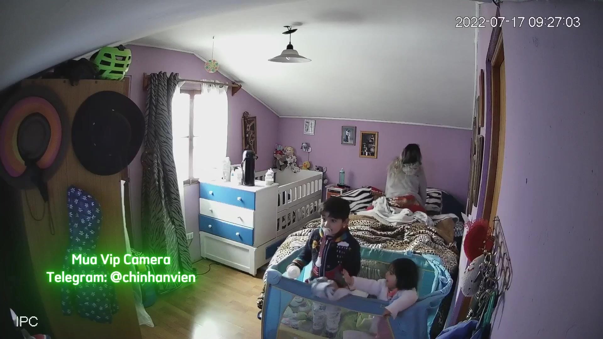 Hack Camera 2 Vợ Chồng Nứng Quá Vật Nhau Ra Địt Trộm