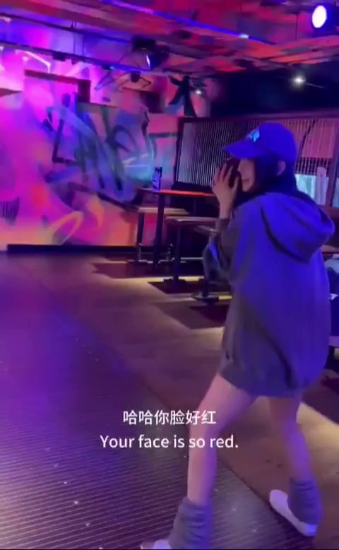 Đi borling Lén móc lồn em lễ tân, Gạ Bú Cu djt Nhau trong WC Sướng rên rỉ Vú To lồn m