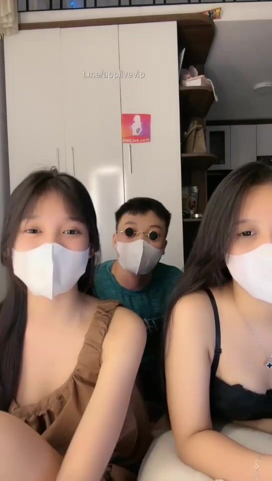 Rủ 2 nhỏ bạn stream chịch chơi , ai ngờ tụi nó chịu , được chịch free luôn-P3