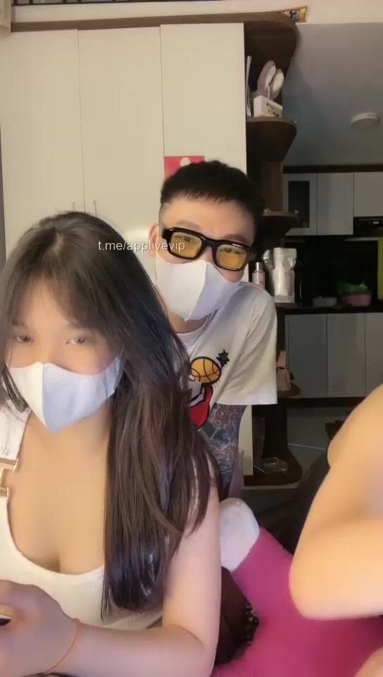 Rủ 2 nhỏ bạn stream chịch chơi , ai ngờ tụi nó chịu , được chịch free luôn-P4 2