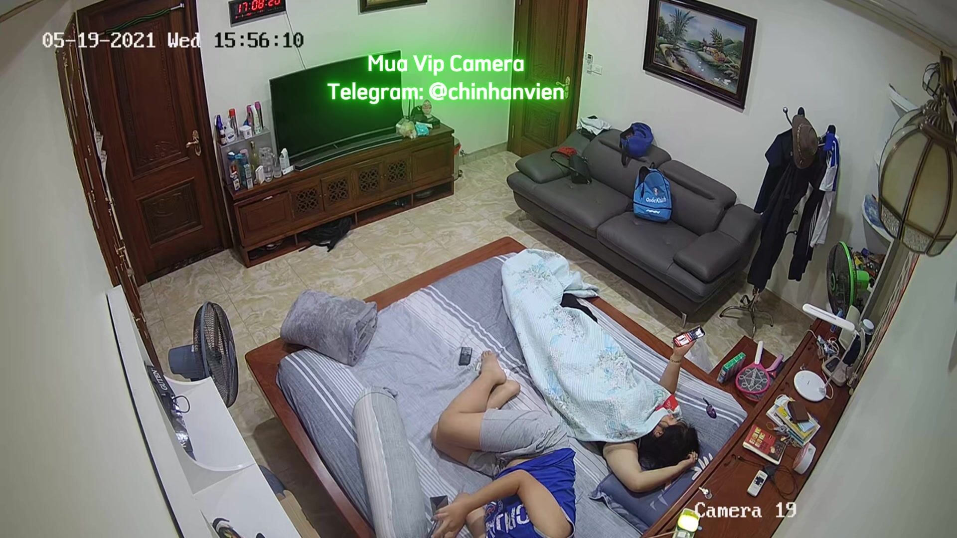 Hack Camera Mẹ Kế Kích Dục Con Chồng