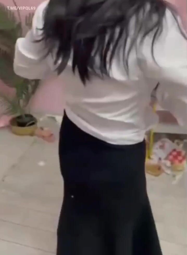 Bắt ghen độc lạ Việt Nam bắt chồng vs tình nhân trẻ đụ lại tư thế rồi cả đám lại xem