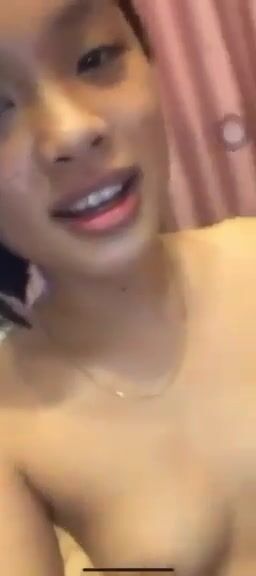 Quả dưa leo may mắn