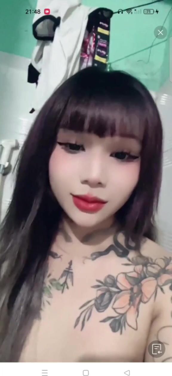 Thương đen bắc ninh livetream show vú và clip địt nhau như chiến tích,e ấy cần ng tt