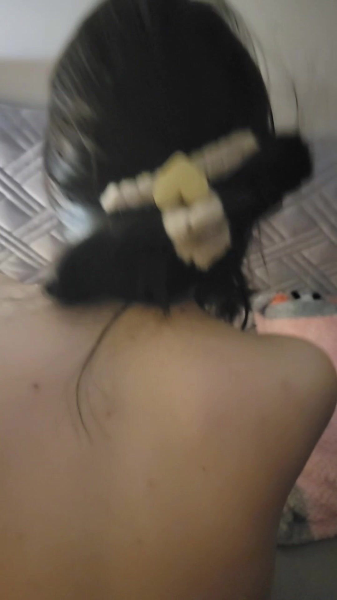 còn gì sướng hơn địt mấy em 17-18 tuổi