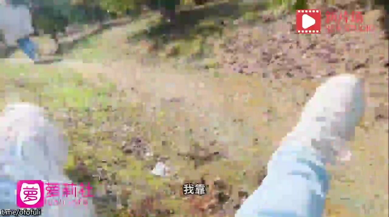 E teen xinh TQ vú bự thiếu nợ bị chủ nợ dắt vào rừng đè ra cuongdam public trừ nợ