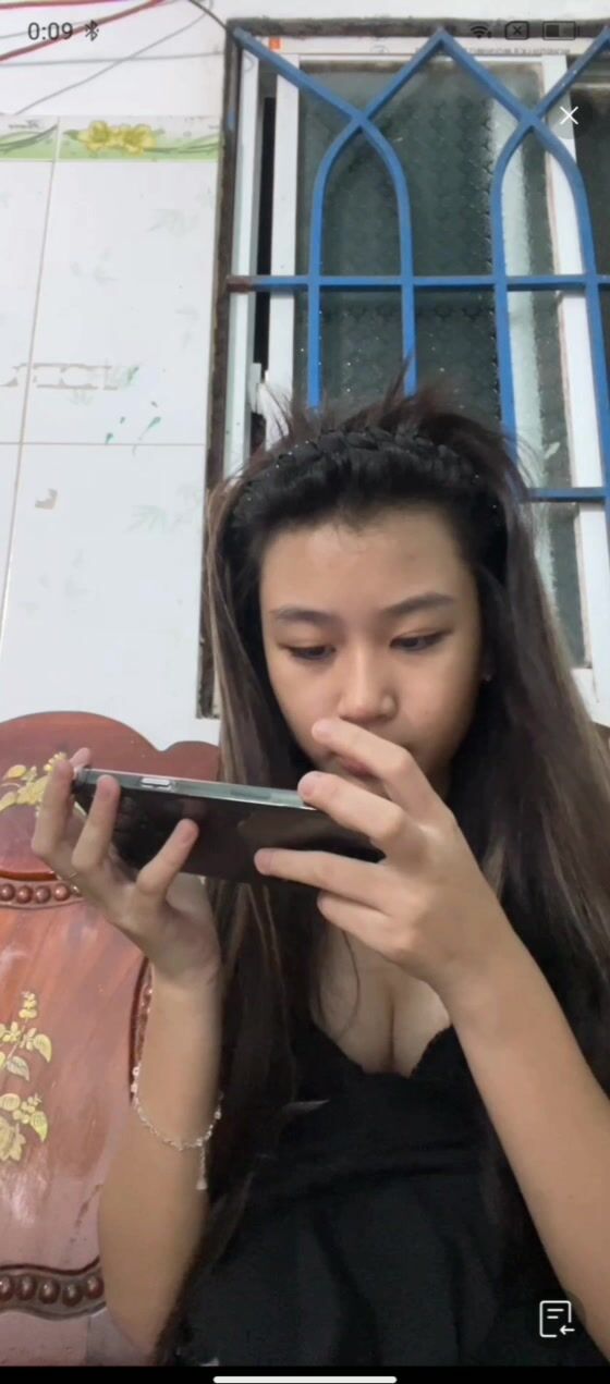 Idol Nìi 2k9 mỏ h live mới nhất ngày 13/3, nhưng không đủ kèo em cho xem video ẻm móc